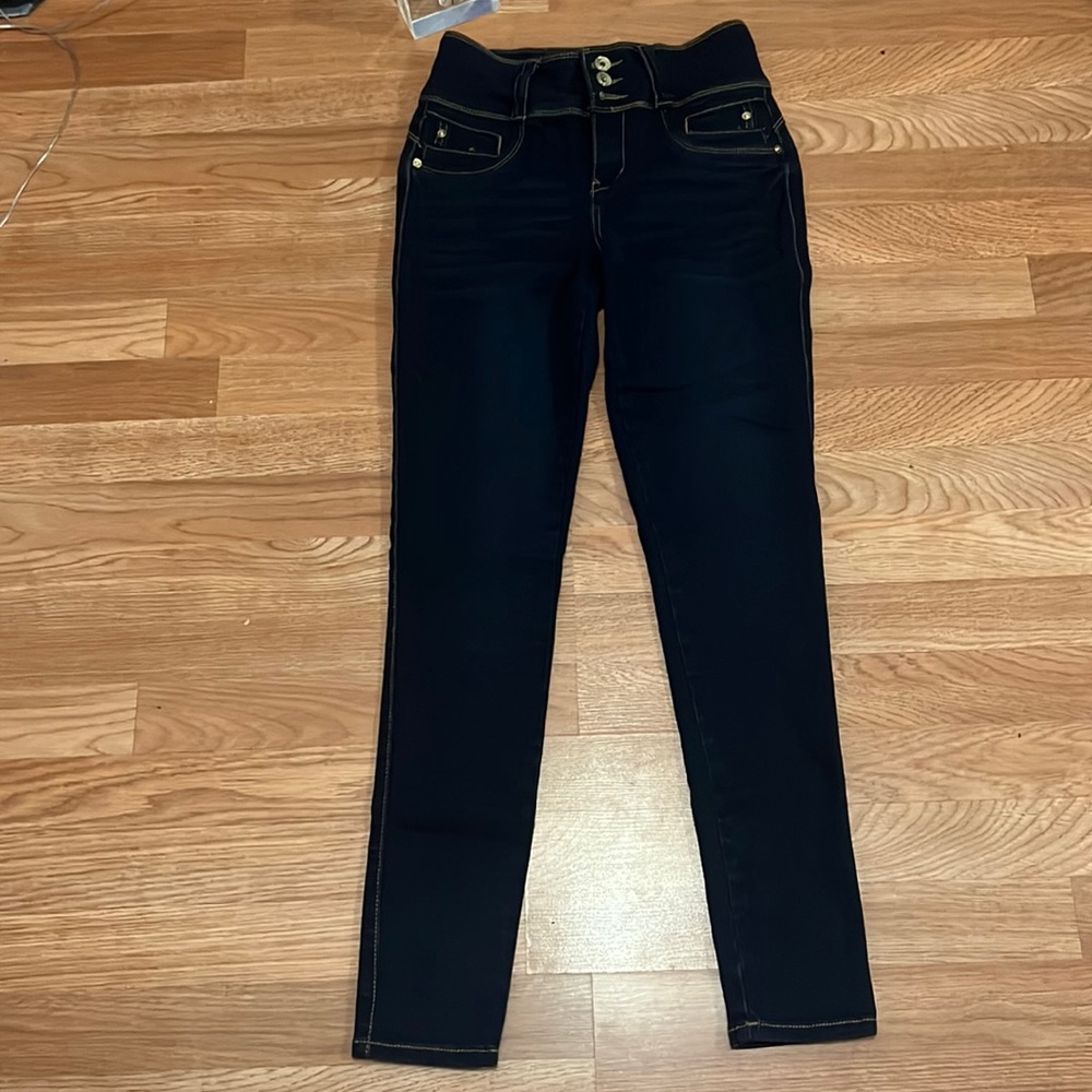 Diamonte High Rise Blue Dark Wash Jeans Sz 7